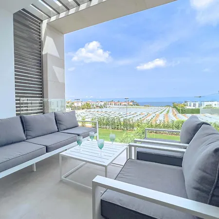 Βίλα Azure Jade Πρωταράς